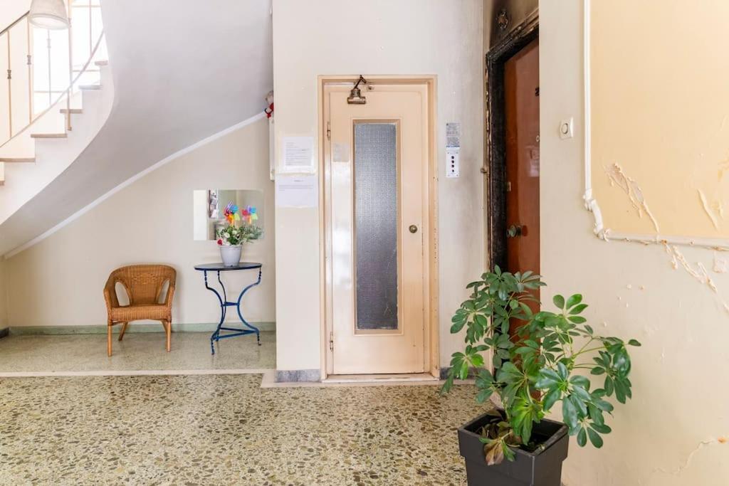 Under The Hill Apartment Athens Exterior photo
